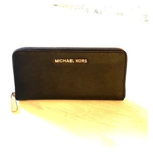 Michael Kors wallet in black with gold accent